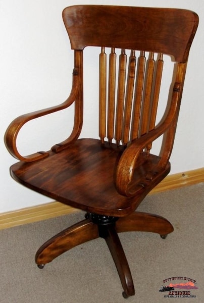 Antique revolving chair 2025