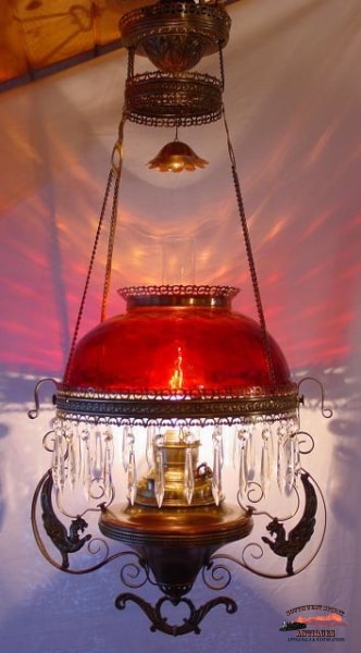 Victorian Hanging Parlor Lamp w Amberina Quilted Shade