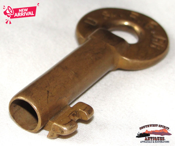 D&RGRR - Denver & Rio Grande Railroad Brass Switch Key A&W Co. RAILROADIANA