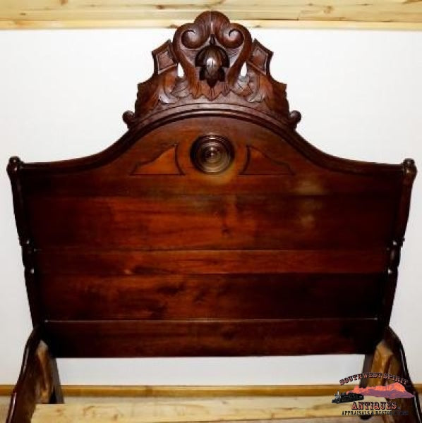 1870-80S Eastlake Style Walnut Bed Furniture
