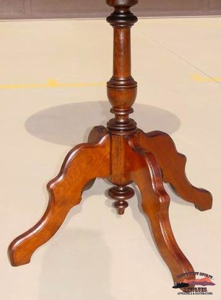 1880S Mahogany Round Parlor Table Furniture