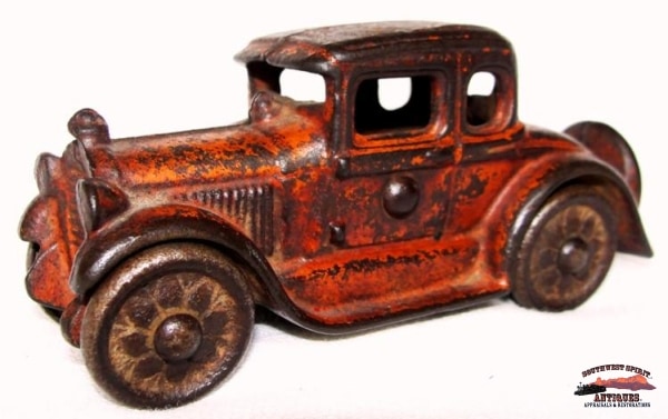 1930S Cast Iron Toy 2 Door Sedan Collectibles-Toys-Games