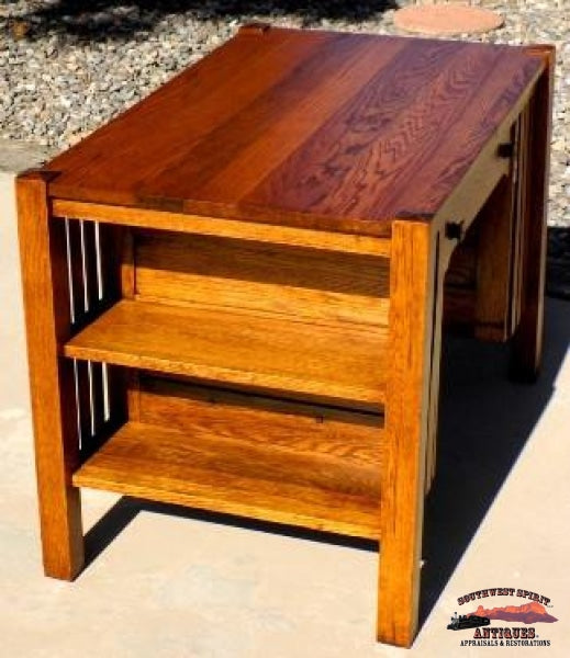 1930S Mission Oak Desk W/ Double Bookends Furniture