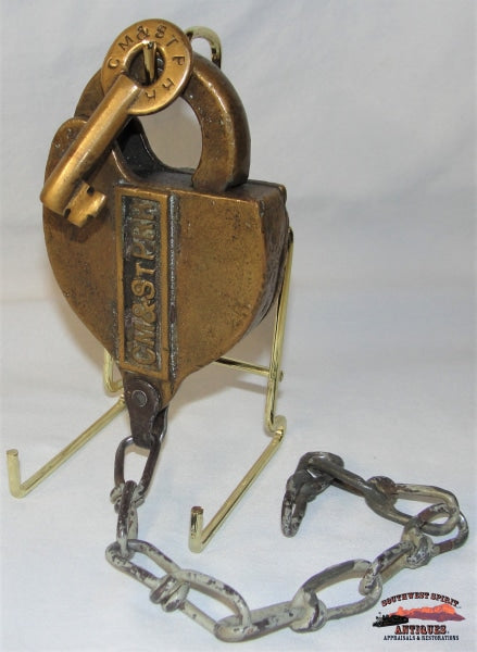 Cm&stprr - Chicago Milwaukee & St. Paul Railroad Brass Cast 1/2 Heart Shaped Switch Lock Key