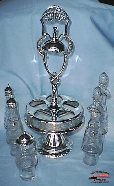 Rogers & Bro. 5 Bottle Castor Set W/servants Bell Glassware-China-Silver