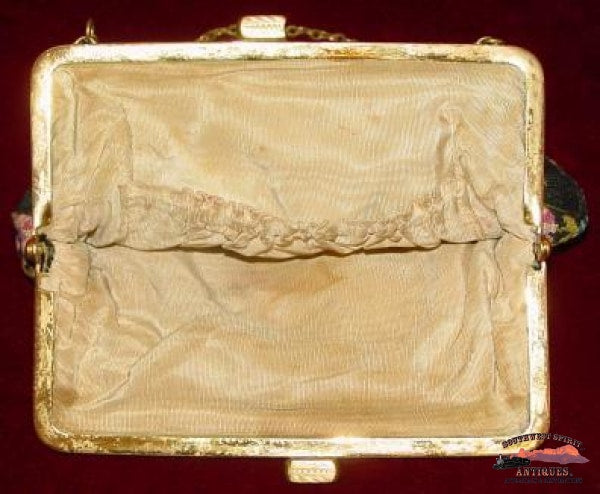 Victorian Floral Pattern Petit Point Purse Collectibles-Toys-Games